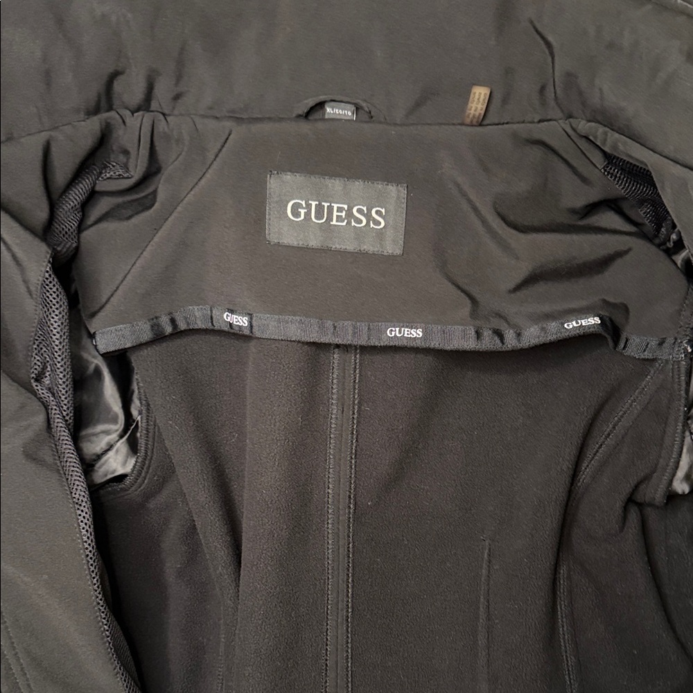 Guess Jacket - Picture 16 of 17